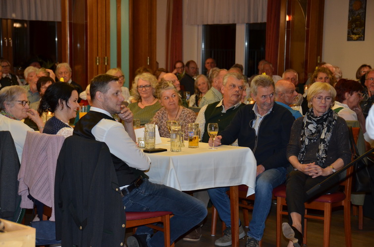 2025.04.11   0002   Musikalischer Liederabend Anger