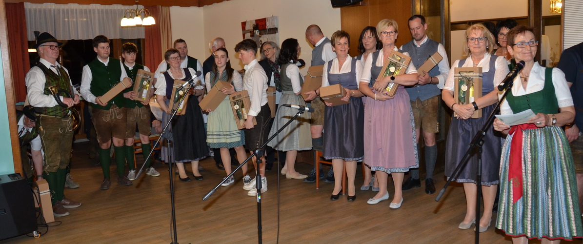 2025.04.11   0004   Musikalischer Liederabend Anger